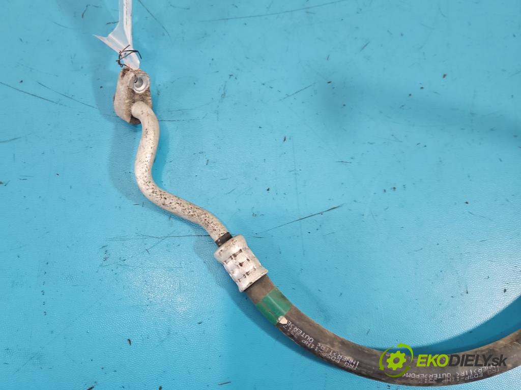 Toyota Rav4 IV 2013-2018 2.0 D4D 124 hp manual 91 kW 1998 cm3 5- trubka klíma