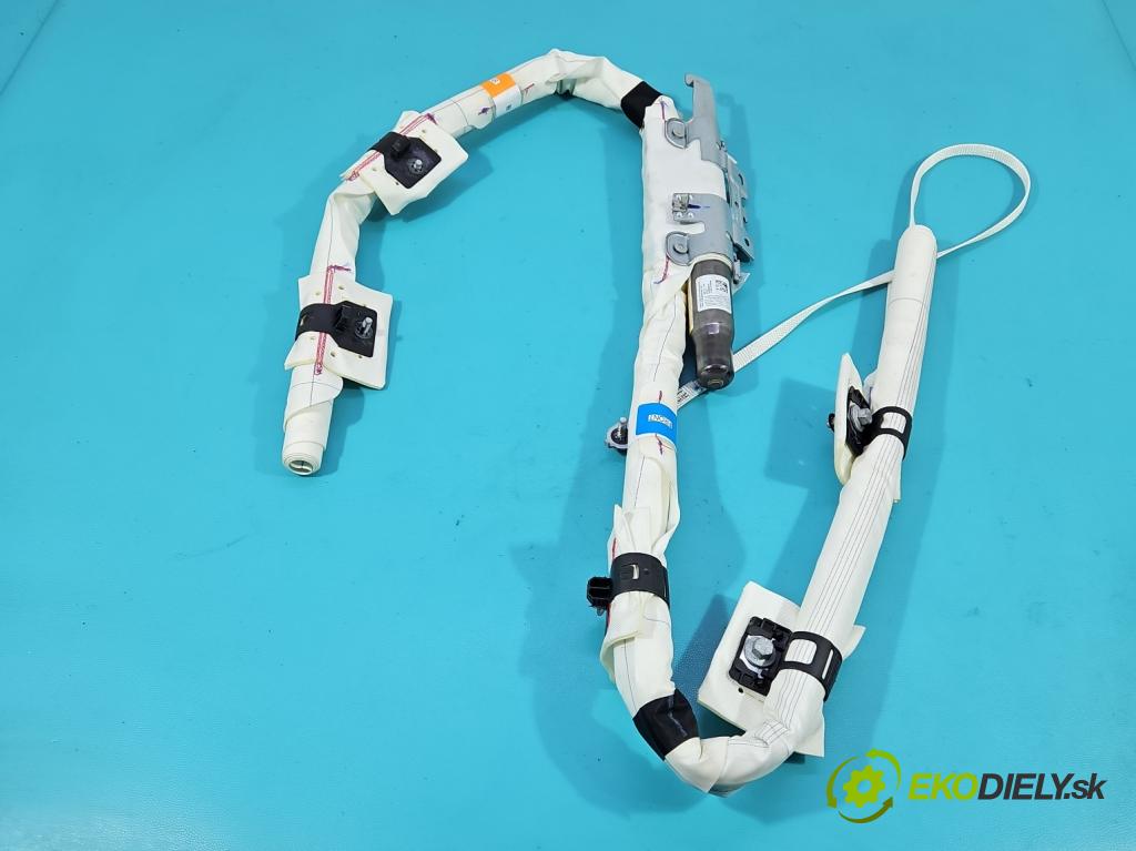 Ford Focus Mk3 2010-2018 1.5 EcoBoost: 150 hp manual 110 kW 1498 cm3 4- Záclona: pravé BM5-114K159-CA