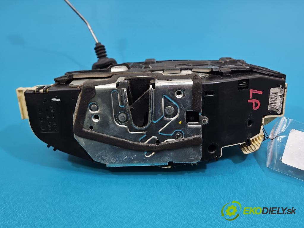 Mercedes S W221 2005-2013 3.5 V6 272 hp automatic 200 kW 3498 cm3 4- zámek přední levý A2217200535