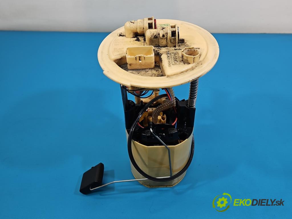 Ford Kuga Mk1 2008-2013 2.0 tdci 136hp manual 100 kW 1997 cm3 5- čerpadlo paliva 9V41-9275-AB