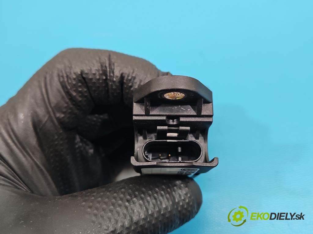 Vw Passat B5 1995-2005 1.9 tdi 90 HP manual 66 kW 1896 cm3 5- snímač šokovat: 1J0909606N (Snímač nárazu)