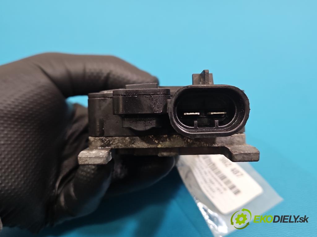 Ford Kuga Mk1 2008-2013 2.0 tdci 136 HP manual 100 kW 1997 cm3 5- Relé: ventilátoru 940002904