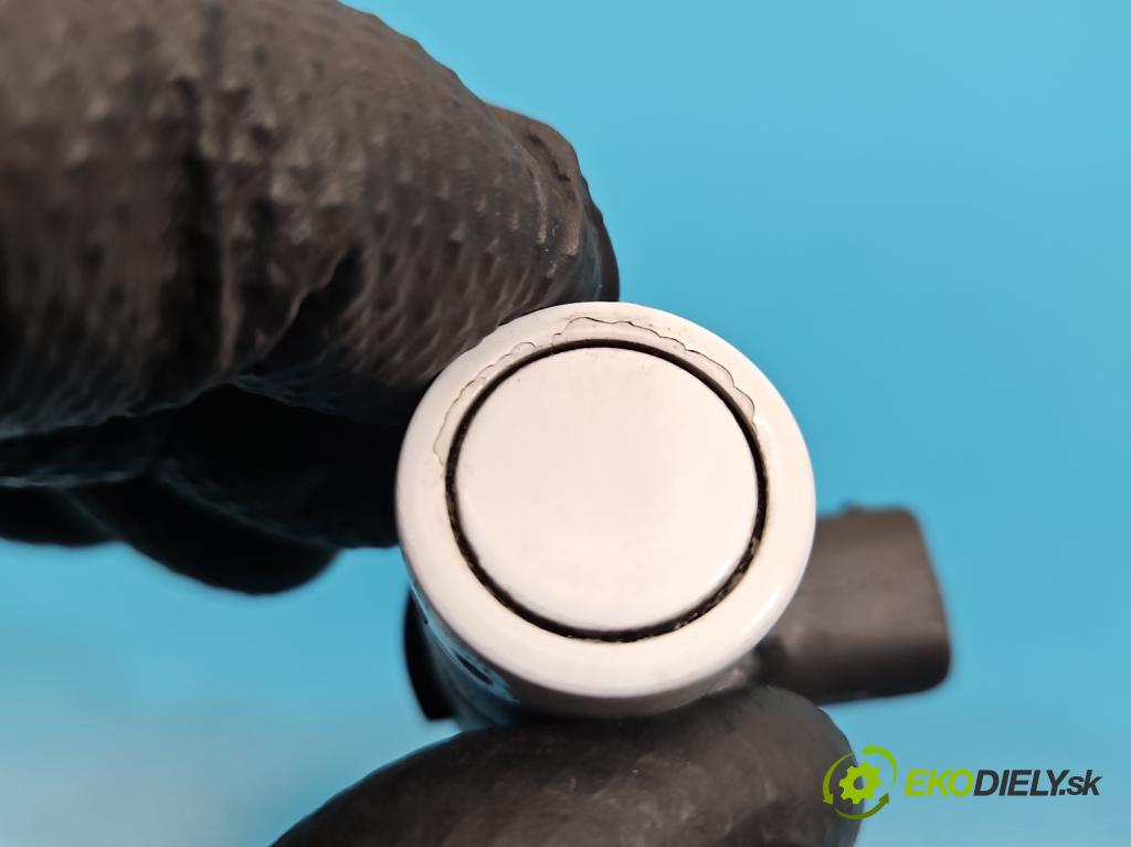 Ford Kuga Mk1 2008-2013 2.0 tdci 136 HP manual 100 kW 1997 cm3 5- snímač parkovaní: 3M5T-15K859-CAW