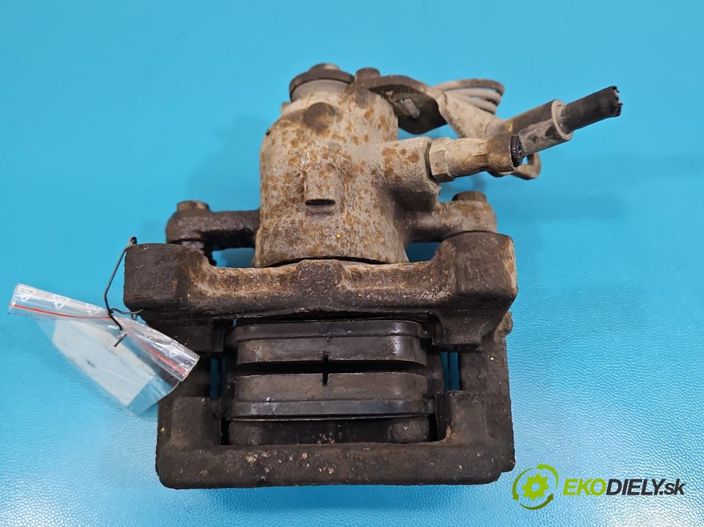 Ford Kuga Mk1 2008-2013 2.0 tdci 136hp manual 100 kW 1997 cm3 5- brzdič zadní levý  (Klika dveří ostatní)