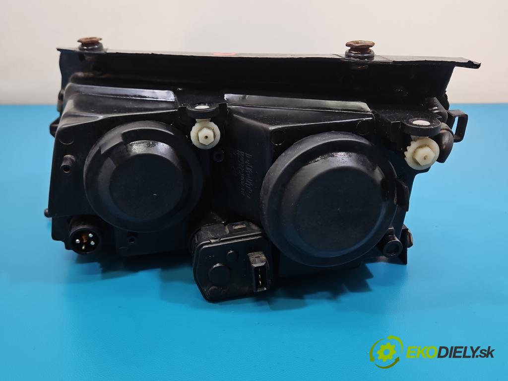 Vw Passat B5 1995-2005 1.9 tdi 90 HP manual 66 kW 1896 cm3 5- Reflektor: pravý  (Svetlo predné pravé)