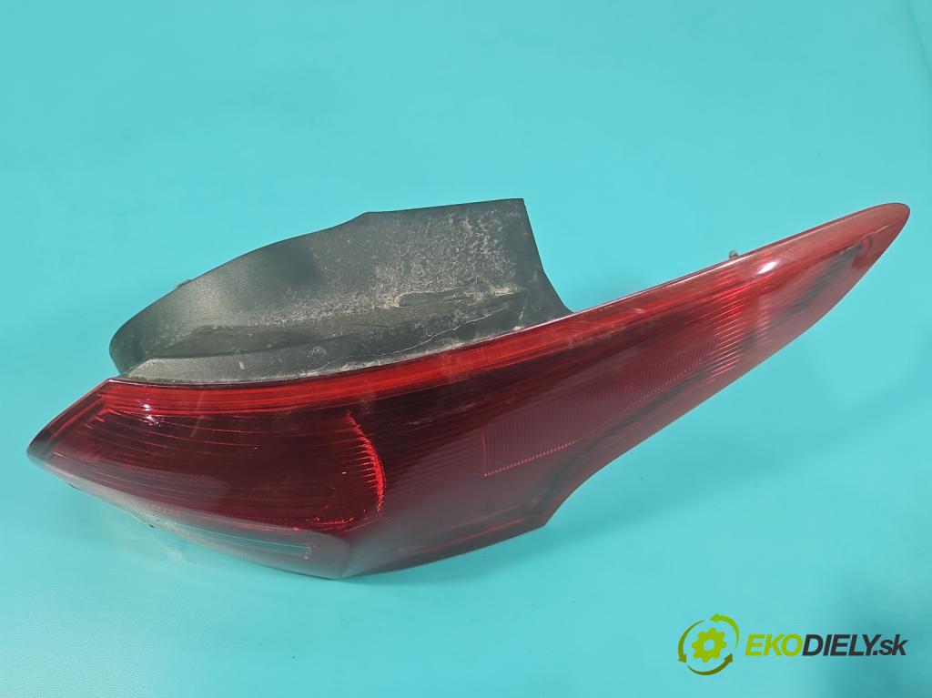 Ford Focus Mk3 2010-2018 1.5 EcoBoost: 150 hp manual 110 kW 1498 cm3 4- světlo zadní pravé F1EB-13404-AD (Klika dveří ostatní)