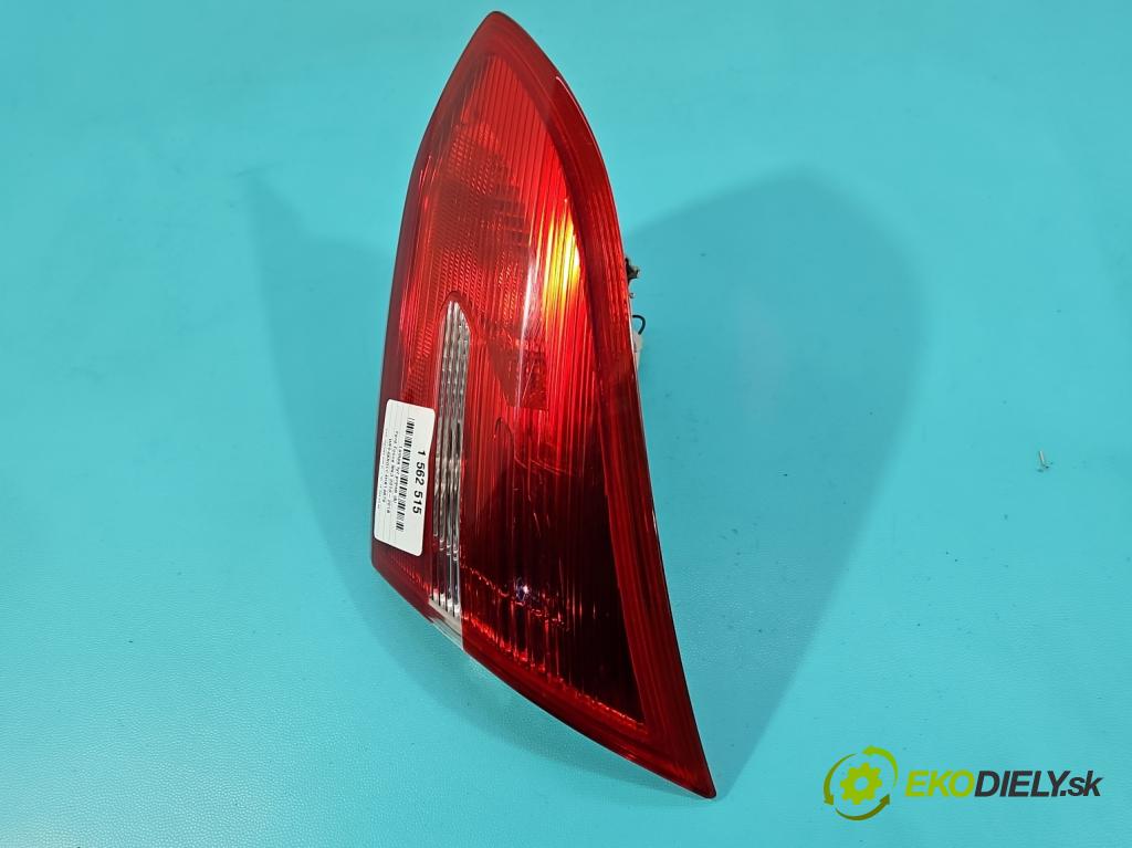 Ford Focus Mk3 2010-2018 1.5 EcoBoost: 150 hp manual 110 kW 1498 cm3 4- světlo zadní pravé F1EB-13A602-AB (Klika dveří ostatní)