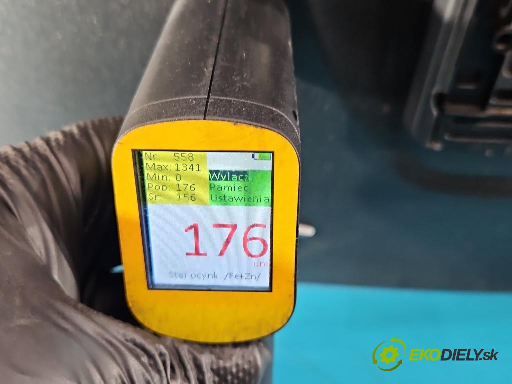 Ford Focus Mk3 2010-2018 1.5 EcoBoost: 150 HP manual 110 kW 1498 cm3 4- zadna kufor  (Kapota zadná (kufor))