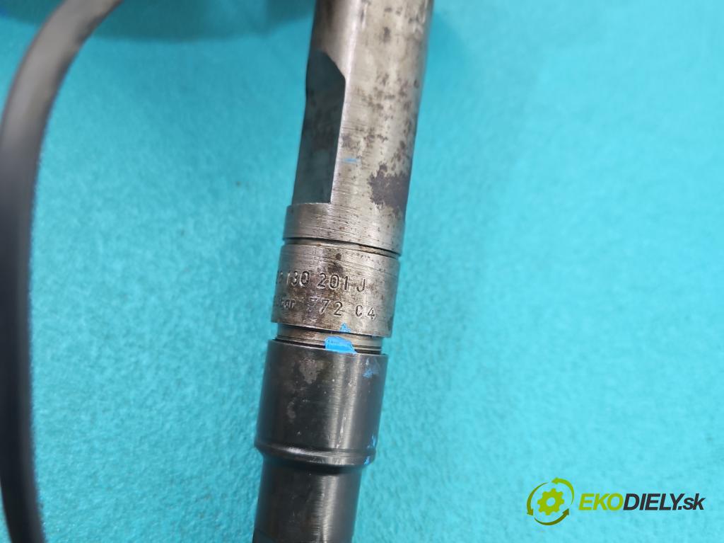 Vw Passat B5 1995-2005 1.9 tdi 90 HP manual 66 kW 1896 cm3 5- vstrek 028130201J (Vstrekovač paliva)