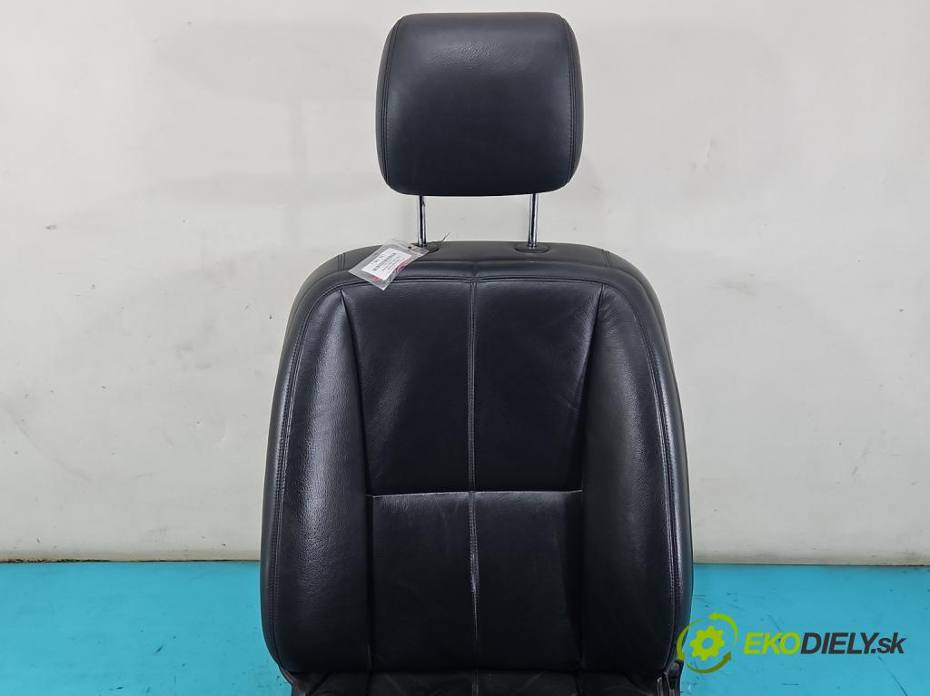 Mercedes S W221 2005-2013 3.5 V6 272 HP automatic 200 kW 3498 cm3 4- Sedačka ľavý  (Sedadlo)