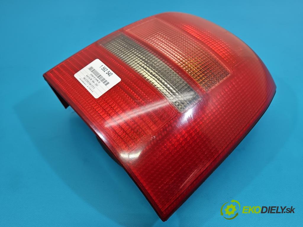 Audi A4 B5 1994-2001 1.9 tdi 110 HP manual 81 kW 1896 cm3 5- svetlo / reflektor zadné pravé 8D9945096 (Kľučka dverí ostatné)