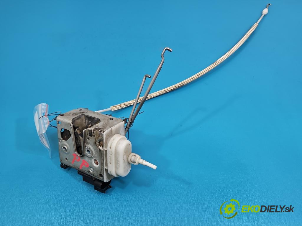 Audi A4 B5 1994-2001 1.9 tdi 110 HP manual 81 kW 1896 cm3 5- zámok predné pravý 8D1837016F