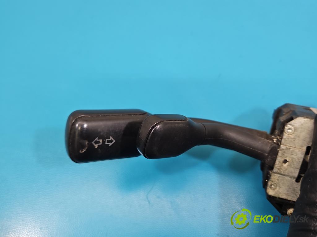 Audi A4 B5 1994-2001 1.9 tdi 110 HP manual 81 kW 1896 cm3 5- prepínač komplex: 4D0953513D (Prepínacie páčky pod volantom)