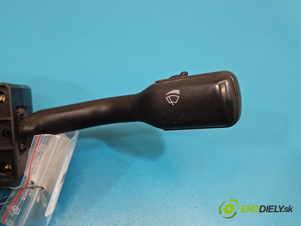 Audi A4 B5 1994-2001 1.9 tdi 110 HP manual 81 kW 1896 cm3 5- prepínač komplex: 4D0953513D (Prepínacie páčky pod volantom)