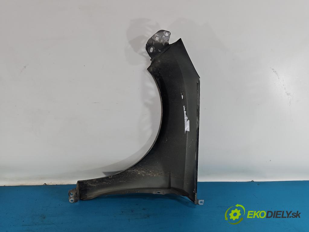 Ford Focus Mk3 2010-2018 1.5 EcoBoost: 150 HP manual 110 kW 1498 cm3 4- blatník predné pravý  (Kľučka dverí ostatné)