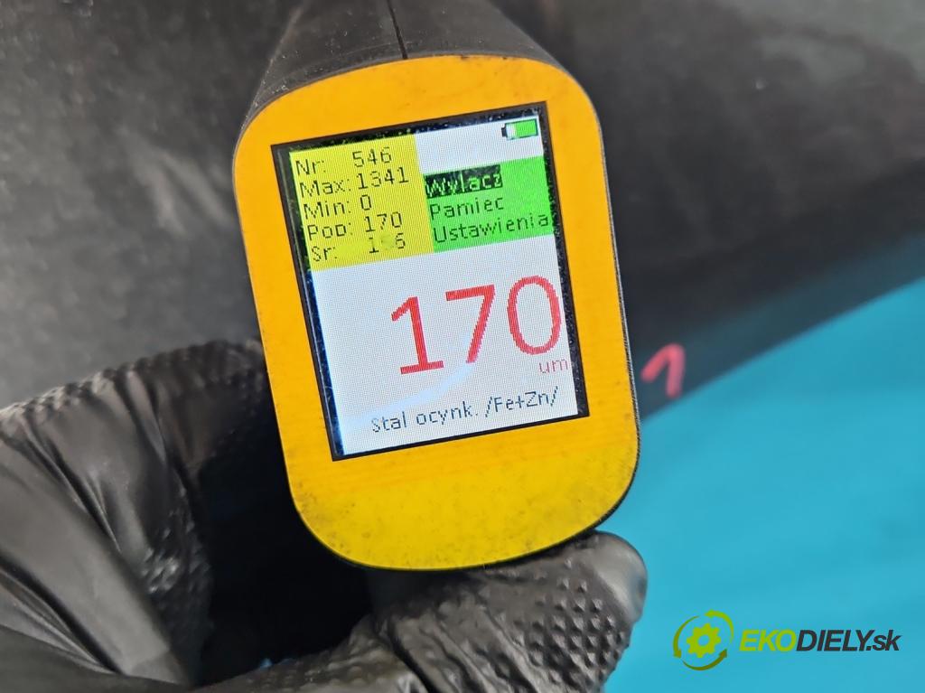 Ford Focus Mk3 2010-2018 1.5 EcoBoost: 150 HP manual 110 kW 1498 cm3 4- blatník predné pravý  (Kľučka dverí ostatné)