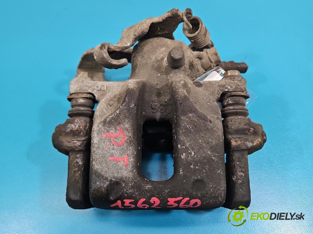 Toyota Auris I 2006-2013 1.3 vvti 99 HP manual 73 kW 1329 cm3 5- brzdič zadné pravý  (Kľučka dverí ostatné)