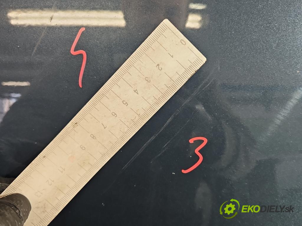 Hyundai I30 III 2016- 1.6 crdi 116 hp manual 85 kW 1598 cm3 5- kapota přední