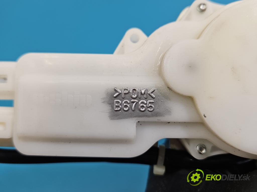 Suzuki SX4 I 2006-2014 1.6 16V M16A 120 HP manual 88 kW 1586 cm3 5- zámok kufrové dvere zadné