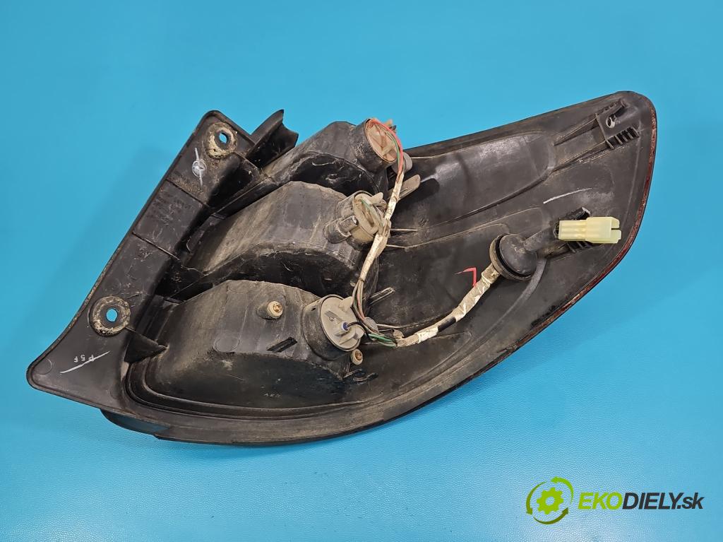 Suzuki SX4 I 2006-2014 1.6 16V M16A 120 HP manual 88 kW 1586 cm3 5- svetlo / reflektor zadné ľavé 220-16684 (Kľučka dverí ostatné)