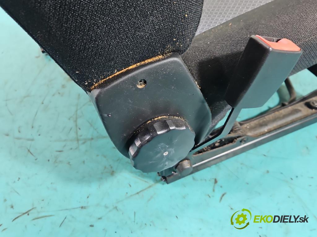 Fiat Seicento 0.9 8V 39 HP manual 29 kW 899 cm3 3- Sedačka ľavý  (Sedadlo)