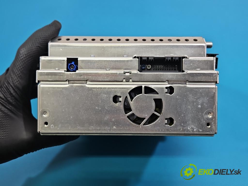 Mercedes S W221 2005-2013 3.5 V6 272 HP automatic 200 kW 3498 cm3 4- Menič: cd A2218702486 (CD menič)