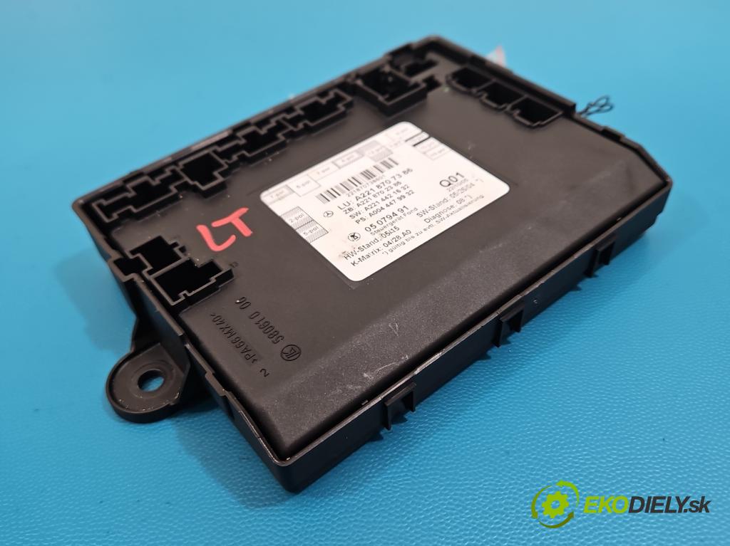 Mercedes S W221 2005-2013 3.5 V6 272 hp automatic 200 kW 3498 cm3 4- řídící jednotka A2218707386