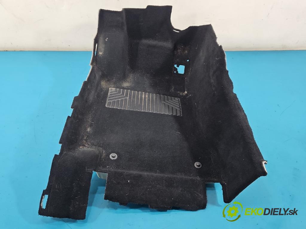 Mercedes E W213 2016-2023 2.0 CDI 194KM: automatic 143 kW 1950 cm3 4- koberec do auta ostatné A2136800741