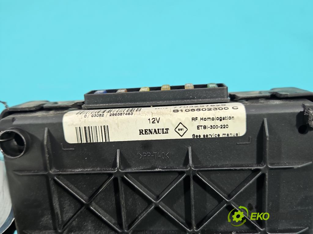 Renault Megane I 1995-2003 1.4 16V 95 HP manual 70 kW 1390 cm3 5- riadiaca jednotka ostatné 7703297929
