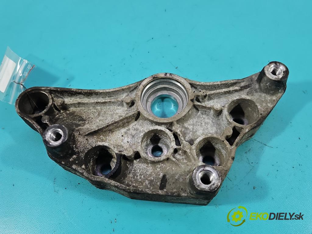 Mercedes S W222 2013-2020 3.0 cdi 656929 340KM: automatic 250 kW 2925 cm3 4- Upevnenie: A6420140500