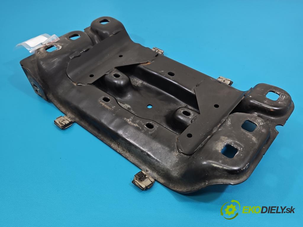 Mercedes S W222 2013-2020 3.0 cdi 656929 340KM: automatic 250 kW 2925 cm3 4- držiak skřie: stupeň,rýchlosť A2222403202