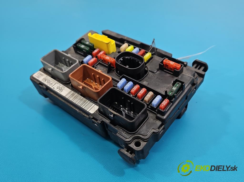 Citroen DS3 2010-2016 1.6 hdi 92 hp manual 68 kW 1560 cm3 3- řídící jednotka 9667199680