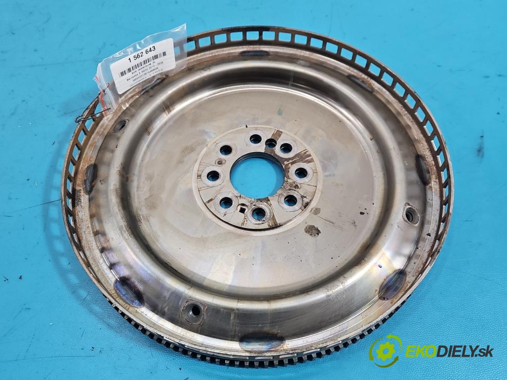 Mercedes S W222 2013-2020 3.0 cdi (656929) 340KM automatic 250 kW 2925 cm3 4- kolo houpačka:  (Setrvačník )