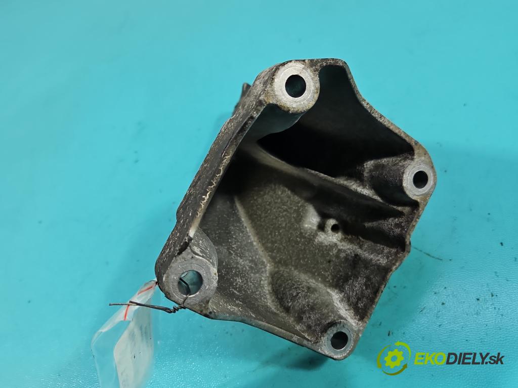 Mercedes S W222 2013-2020 3.0 cdi 656929 340KM automatic 250 kW 2925 cm3 4- Tlapka: motoru A6562230004