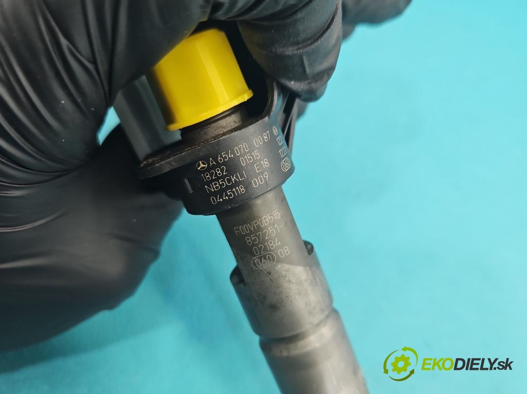 Mercedes S W222 2013-2020 3.0 cdi 656929 340KM automatic 250 kW 2925 cm3 4- vstřikovač 0445118009 (Vstřikovač paliva)