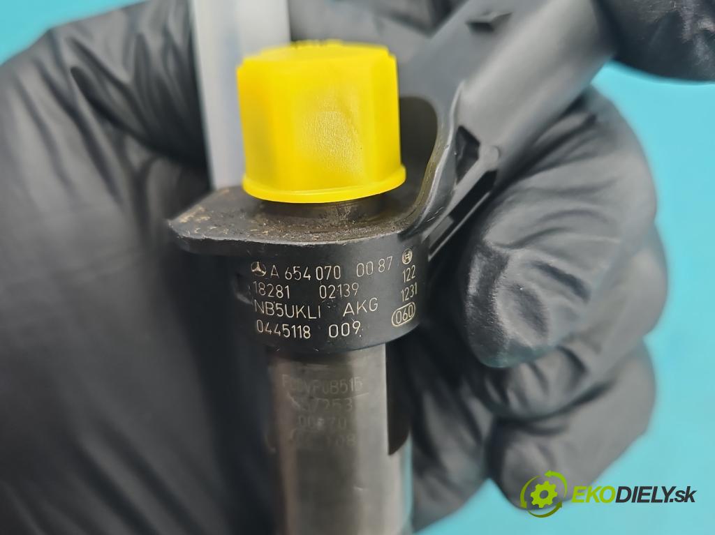 Mercedes S W222 2013-2020 3.0 cdi 656929 340KM automatic 250 kW 2925 cm3 4- vstřikovač 0445118009 (Vstřikovač paliva)