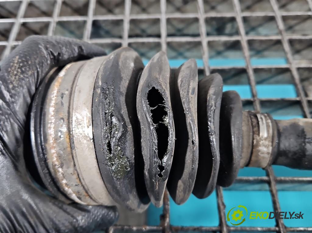 Mercedes S W222 2013-2020 3.0 cdi 656929 340KM: automatic 250 kW 2925 cm3 4- poloos predné pravé A2223300902