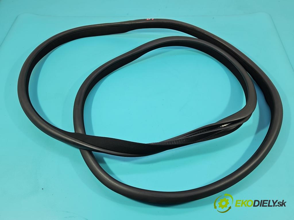 Mercedes S W222 2013-2020 3.0 cdi 656929 340KM: automatic 250 kW 2925 cm3 4- Těsnění: dvere predné ľavé A2226970151