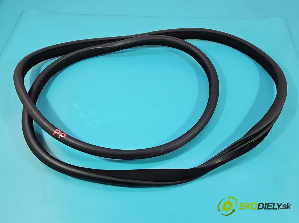 Mercedes S W222 2013-2020 3.0 cdi 656929 340KM automatic 250 kW 2925 cm3 4- Těsnění: dveře přední pravé A2226970151