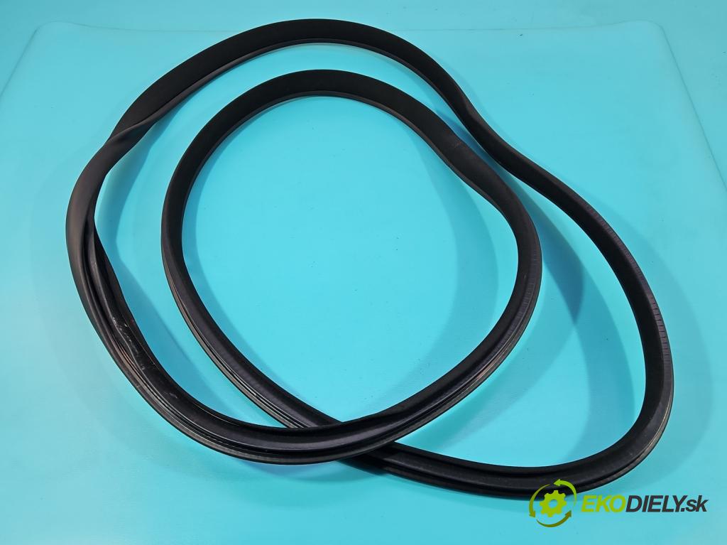 Mercedes S W222 2013-2020 3.0 cdi 656929 340KM: automatic 250 kW 2925 cm3 4- Těsnění: dvere predné pravé A2226970151