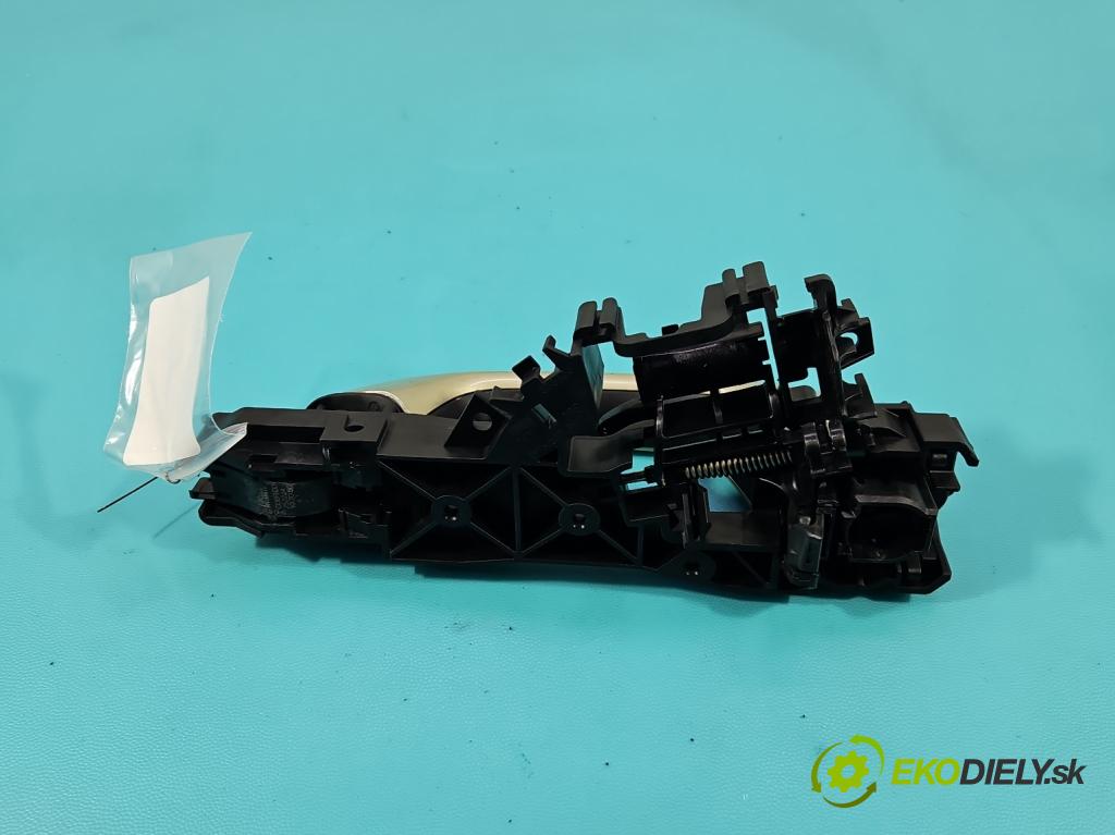 Skoda Superb IV 2023- 2.0 TDI 150 hp automatic 110 kW 1968 cm3 5- klika zadní levé 5H0837205 (Klika dveří ostatní)