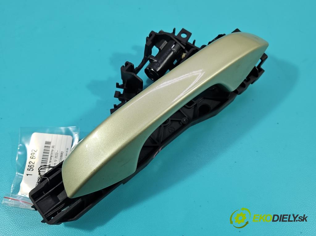 Skoda Superb IV 2023- 2.0 TDI 150 hp automatic 110 kW 1968 cm3 5- klika zadní pravé 5H0837206 (Klika dveří ostatní)