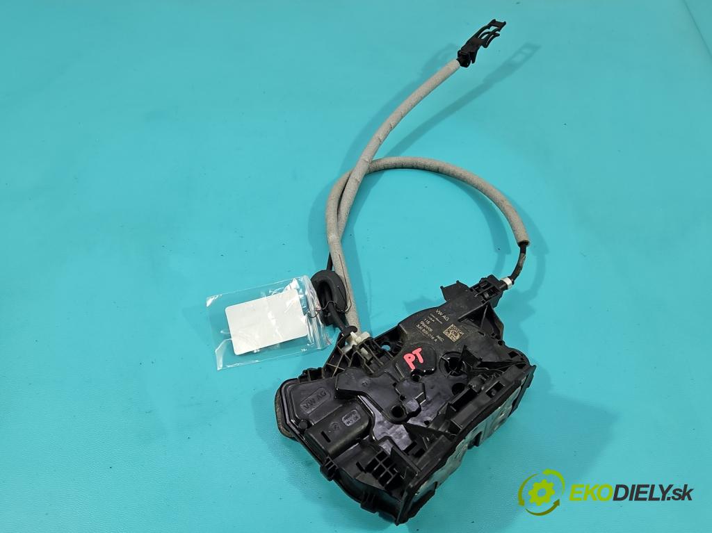 Skoda Superb IV 2023- 2.0 TDI 150 HP automatic 110 kW 1968 cm3 5- zámok zadné pravý 3J0839016A