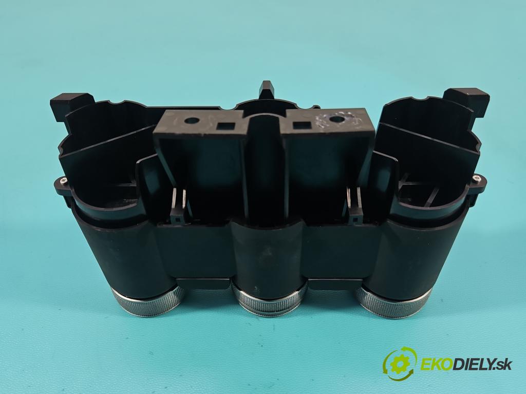 Skoda Superb IV 2023- 2.0 TDI 150 HP automatic 110 kW 1968 cm3 5- panel kúrenia 3P0919451