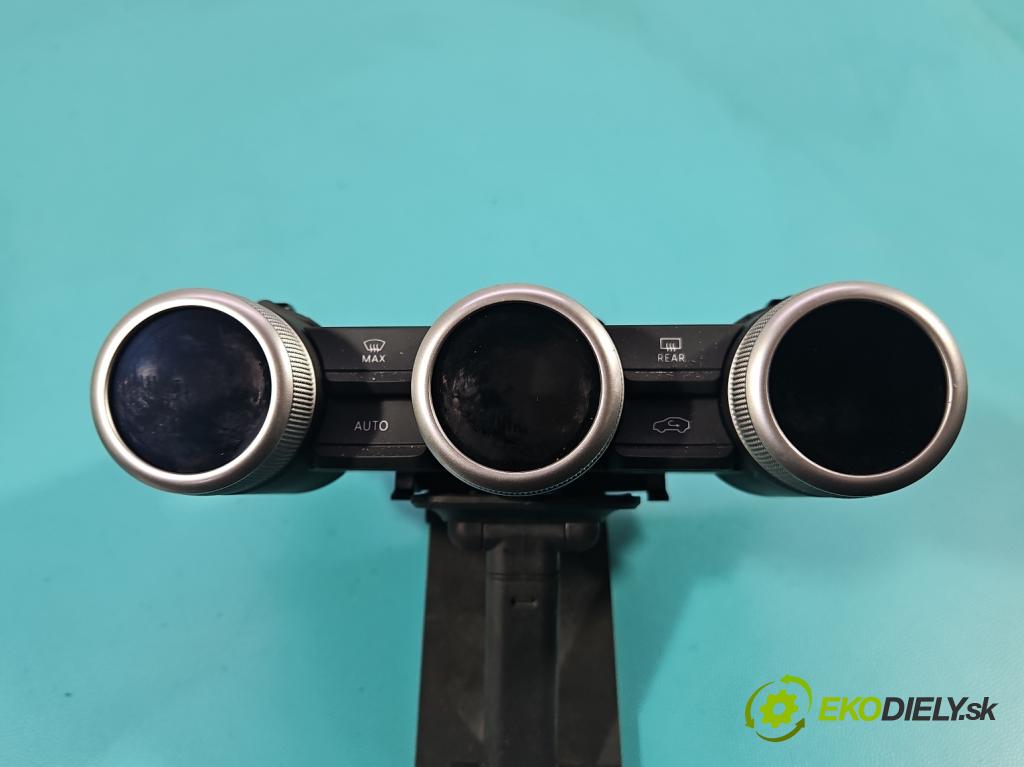 Skoda Superb IV 2023- 2.0 TDI 150 hp automatic 110 kW 1968 cm3 5- palubní deska panel topení 3P0919451