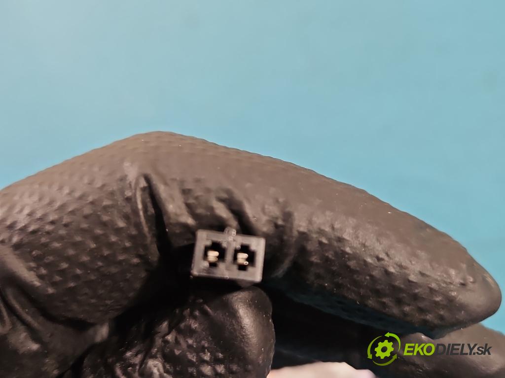 Skoda Superb IV 2023- 2.0 TDI 150 HP automatic 110 kW 1968 cm3 5- reproduktory komplet 3G0035453