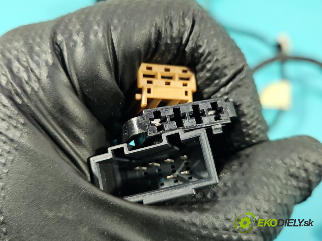 Skoda Superb IV 2023- 2.0 TDI 150 HP automatic 110 kW 1968 cm3 5- Zväzok: dvere zadné vľavo: 3J0971693A