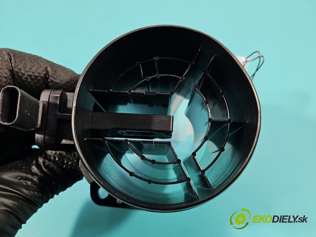 Skoda Superb IV 2023- 2.0 TDI 150 HP automatic 110 kW 1968 cm3 5- průtokoměr: 05L906461G (Váha vzduchu)