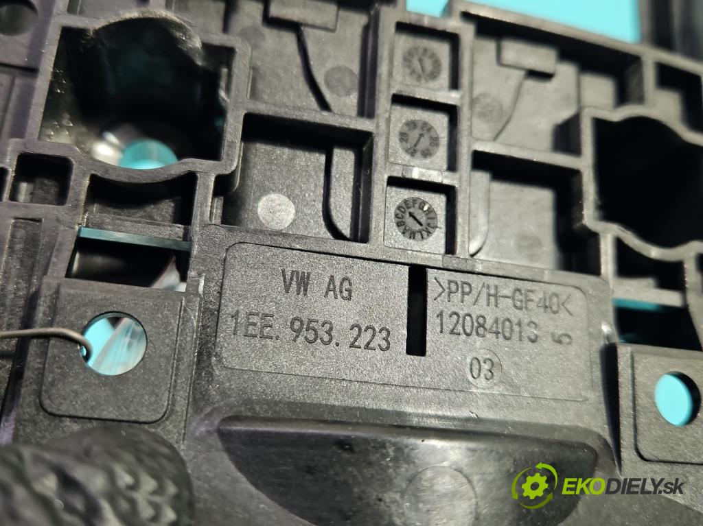 Skoda Superb IV 2023- 2.0 TDI 150 HP automatic 110 kW 1968 cm3 5- Upevnenie: 1EE953223