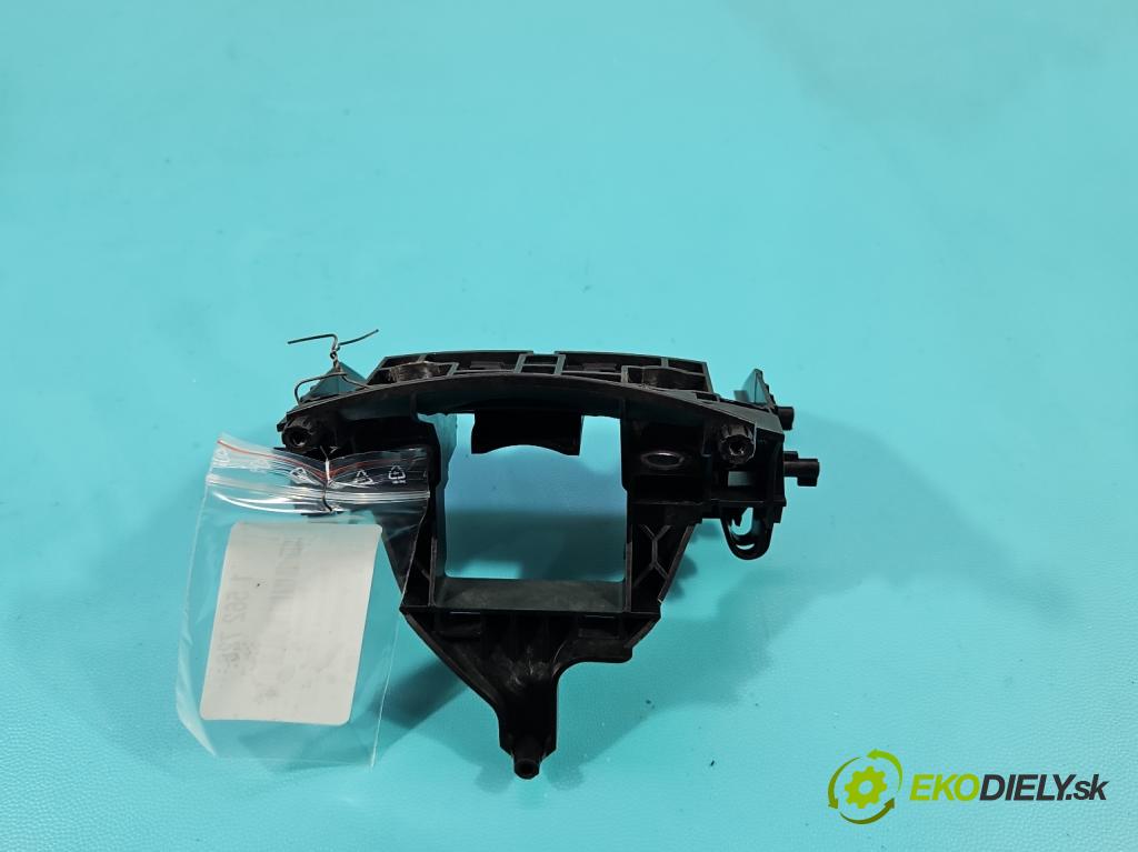 Skoda Superb IV 2023- 2.0 TDI 150 HP automatic 110 kW 1968 cm3 5- Upevnenie: 1EE953223